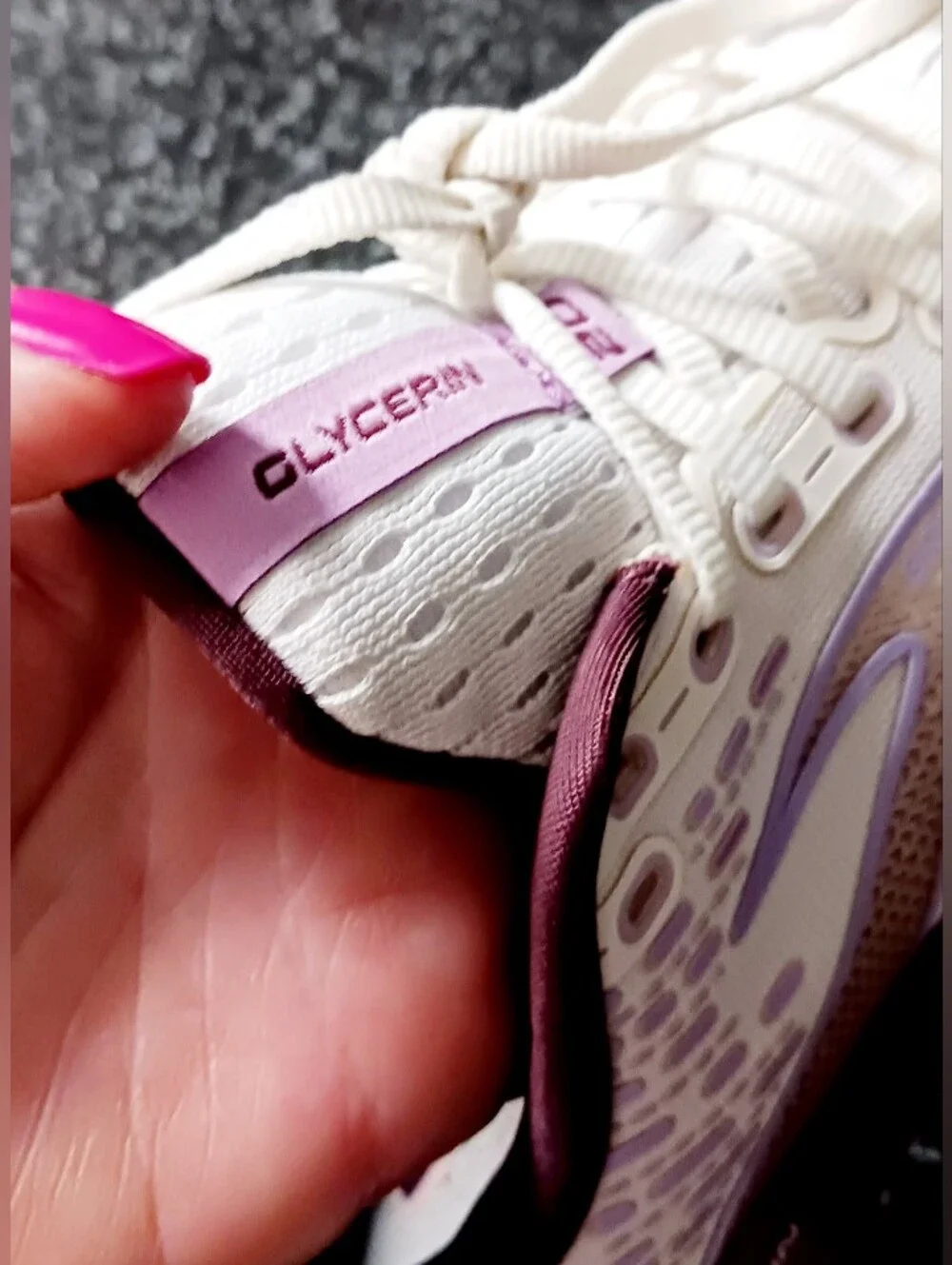 Brooks Glycerin 20 Running Shoes - White, Lilac & Burgandy, Size 8.5 - Picture 2 of 14